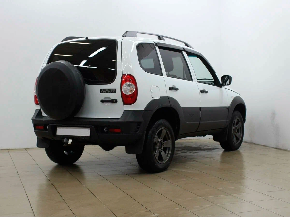 Lada Niva Off-road - фото №4