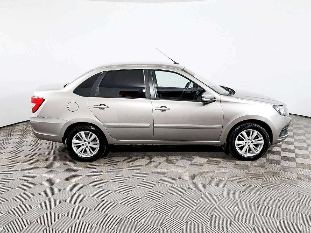 Lada (ВАЗ) Granta, 2019 - фото №4