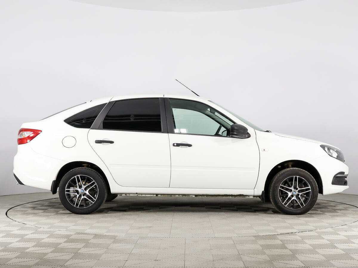 Lada (ВАЗ) Granta, 2019 - фото №4